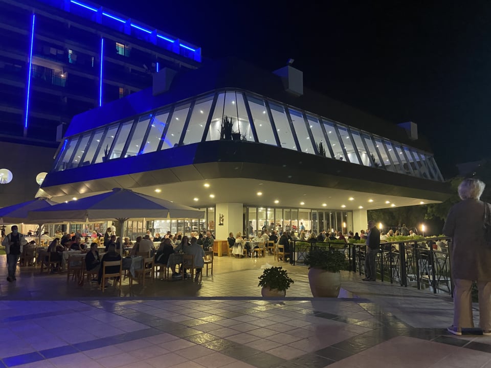 Außenansicht Hotel Calypso Beach