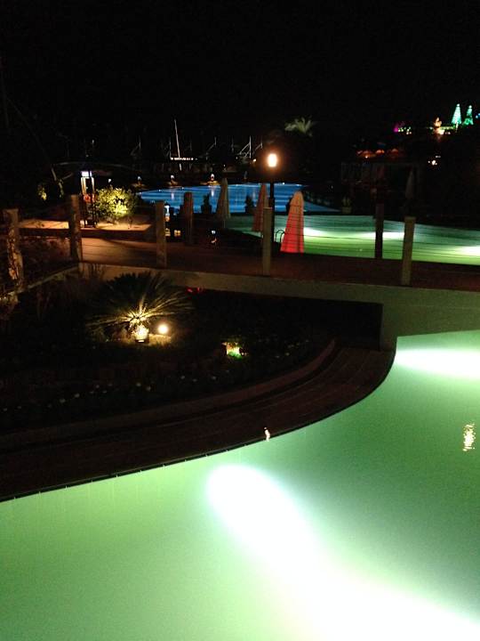 Pools am Abend Limak Lara Deluxe Hotel & Resort