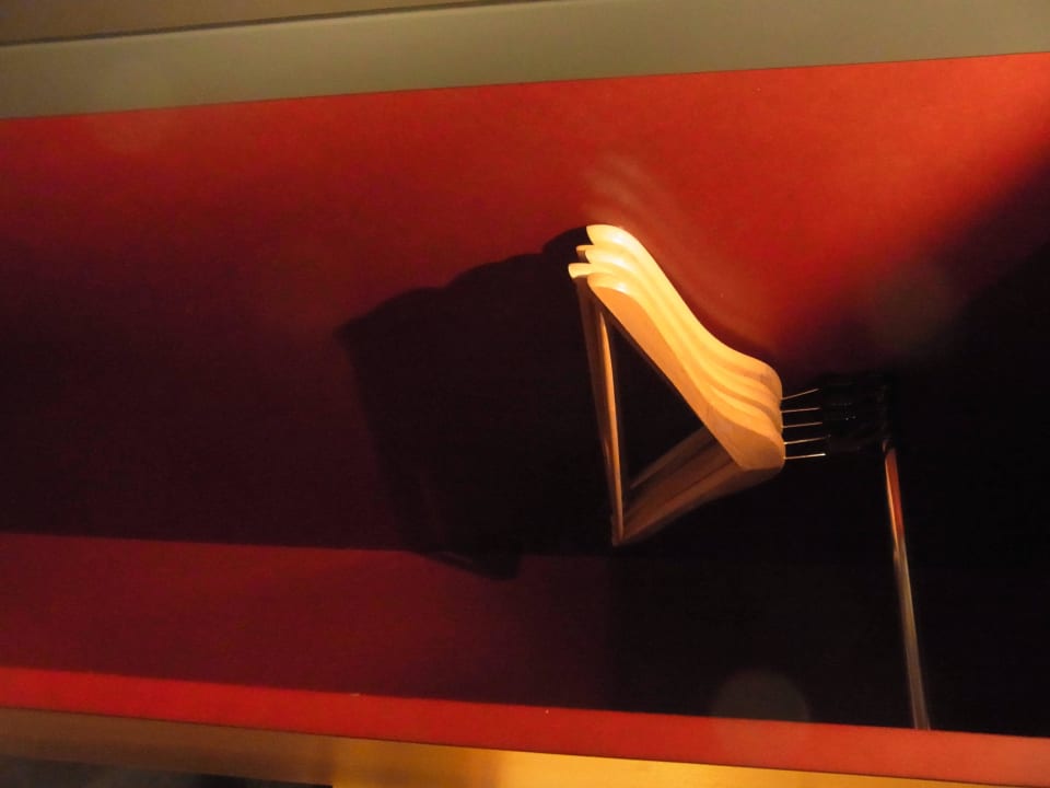 Offener Kleiderschrank Novotel Suites Berlin City Potsdamer Platz