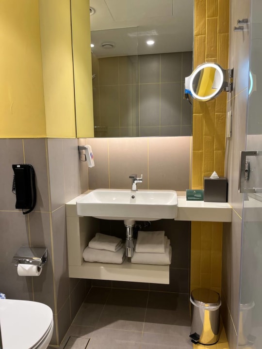 Zimmer ibis Styles Dubai Deira