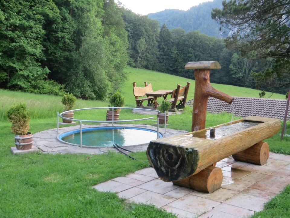 Kneipbecken Gästehaus Schmuckenhof