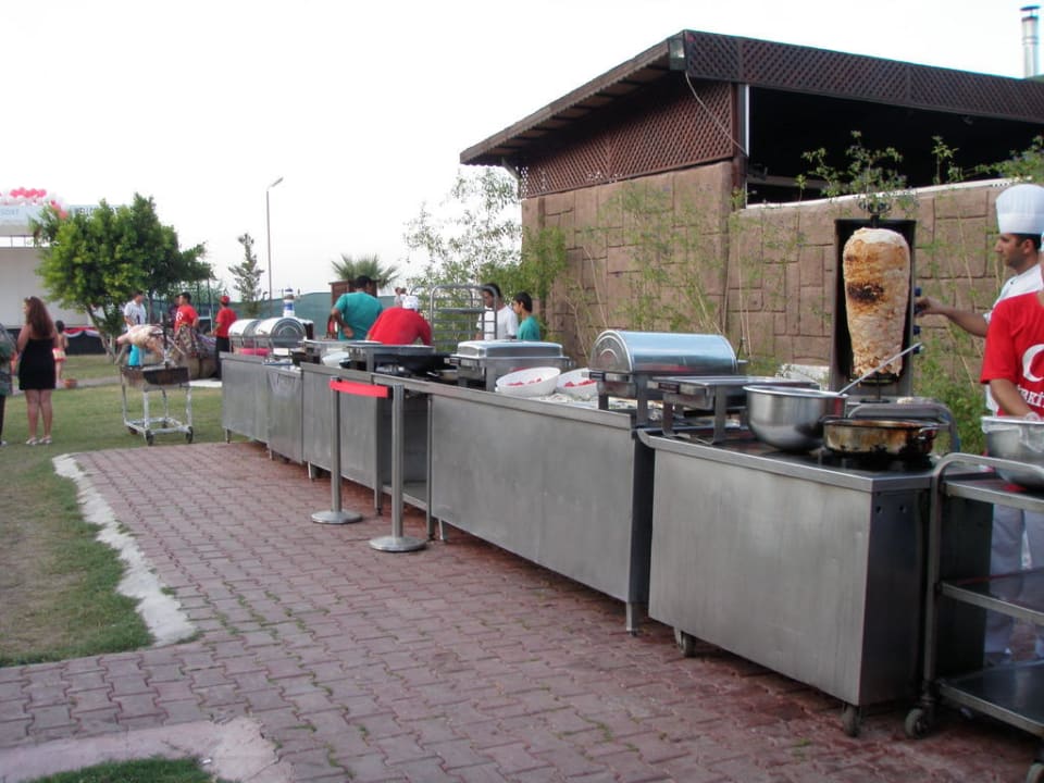 Fleisch- und Fisch- Theke / Grill Armas Gül Beach
