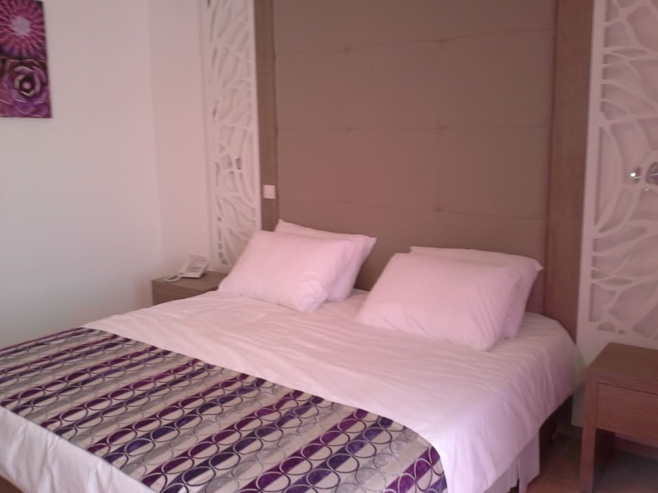 Zimmer New Famagusta Hotel