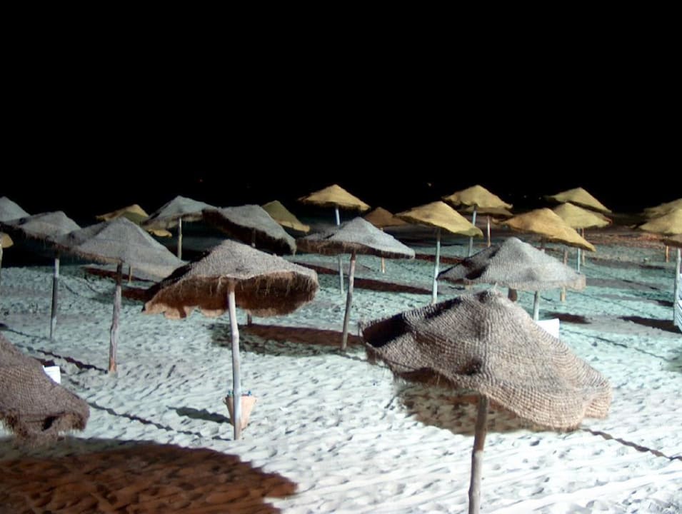 Starnd El Mehdi Beach Resort