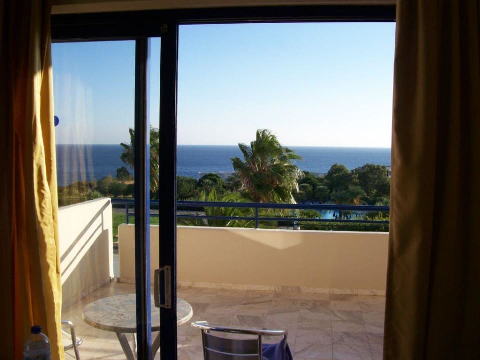 Blick vom Balkon Kresten Palace Hotel