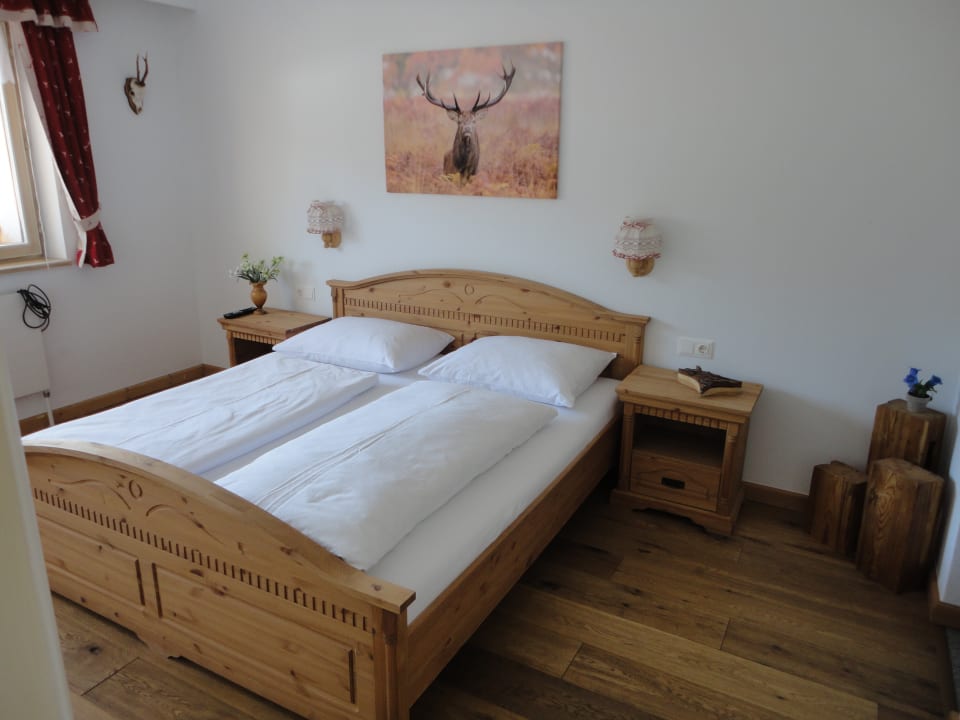 Zimmer Alpenresidenz Tirolia