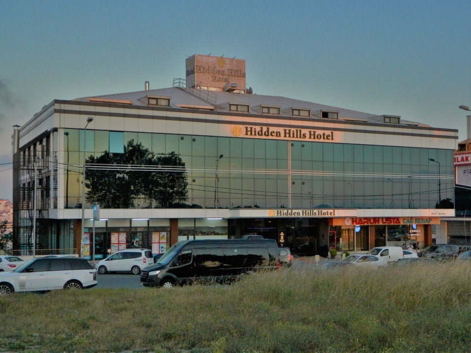 Außenansicht Best Western Premier Hidden Hills Hotel