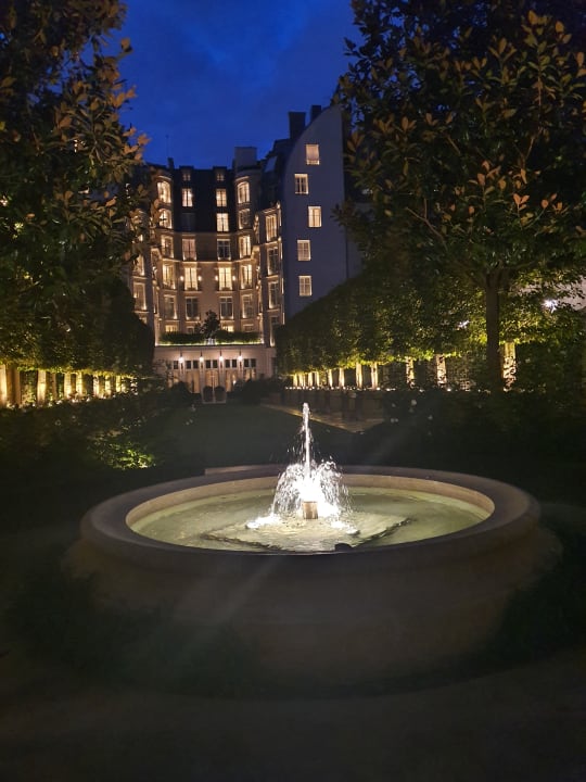 Gartenanlage Ritz Paris