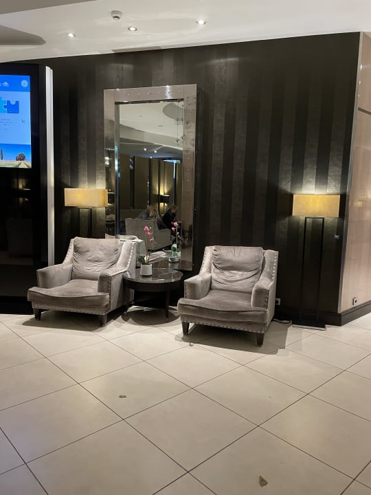 Lobby DoubleTree by Hilton Hotel Luxembourg