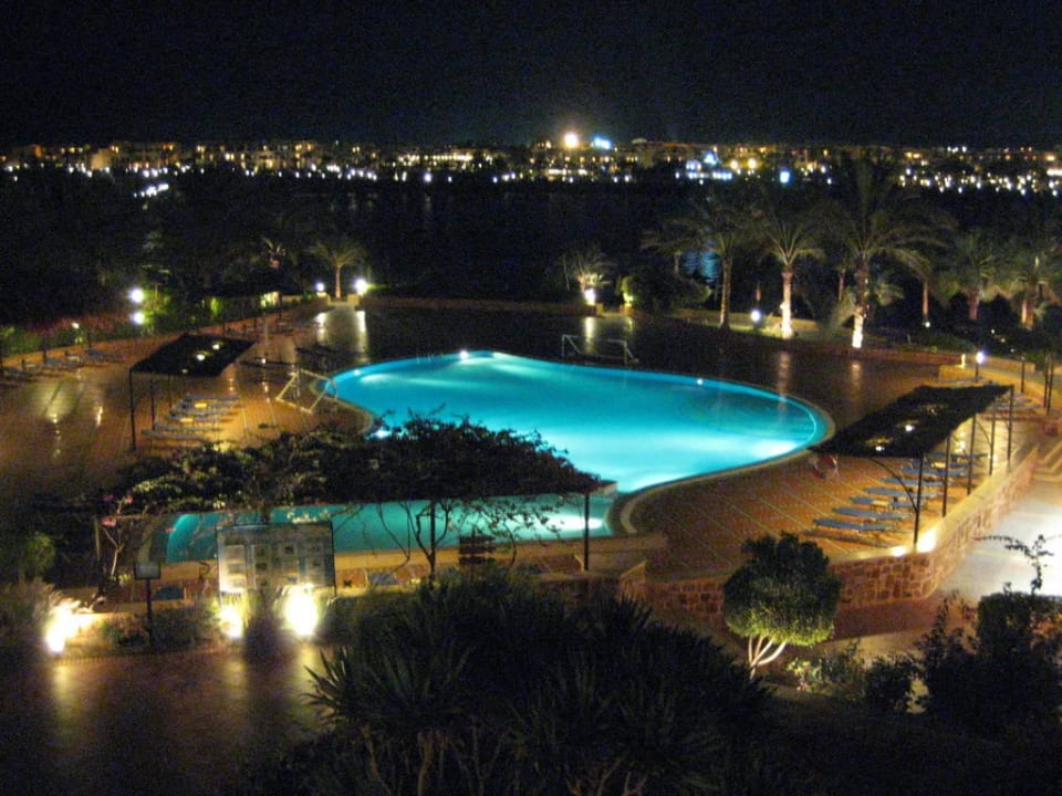 Bucht bei Nacht Steigenberger Coraya Beach - Adults only