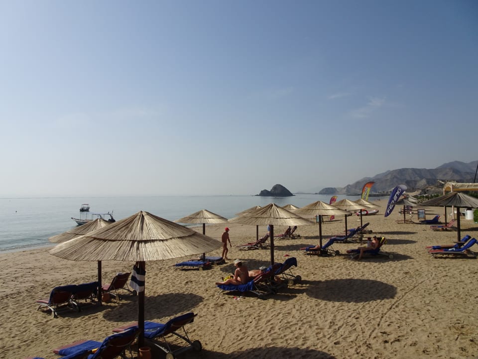 Strand Miramar Al Aqah Beach Resort