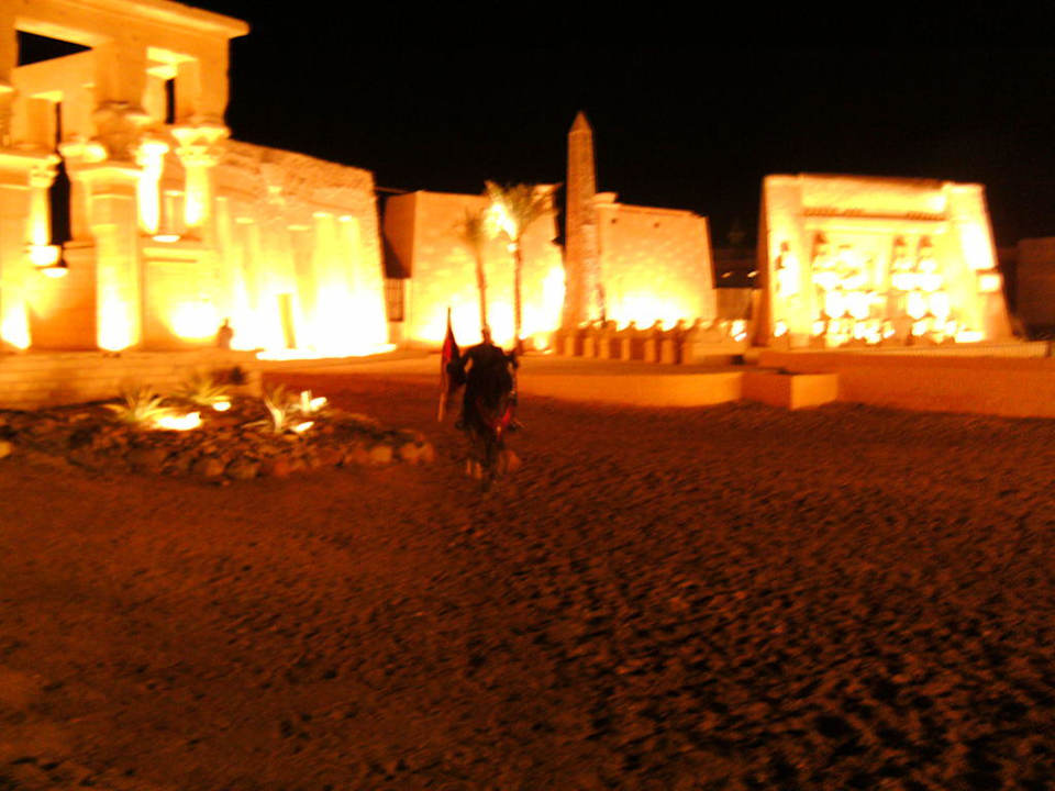 Lichter-Show Pickalbatros Alf Leila Wa Leila Resort - Neverland Hurghada