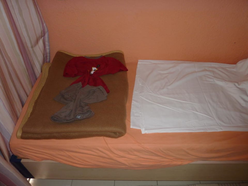 Doppelzimmer mit Zustellbett Iberostar Waves Mehari Djerba