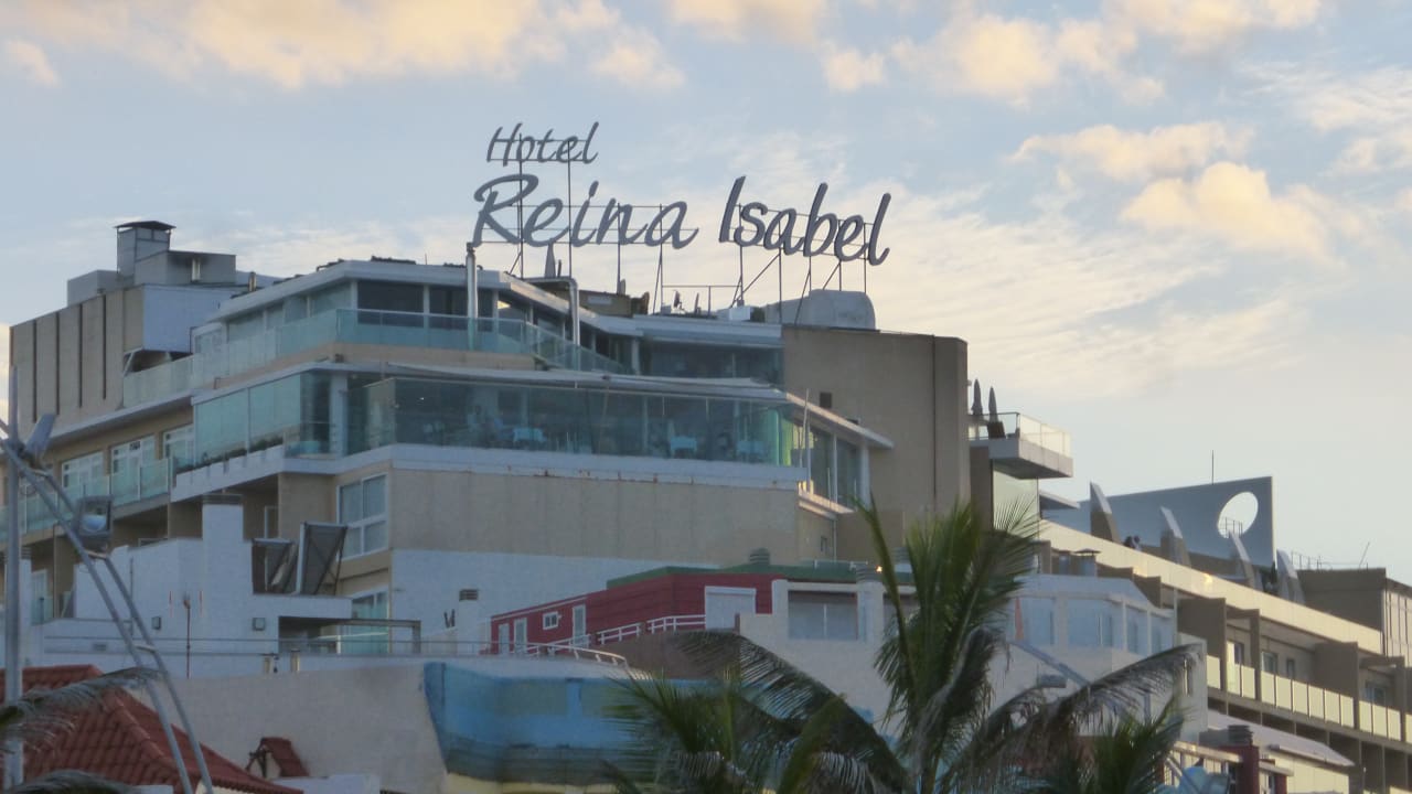 Außenansicht Bull Reina Isabel & Spa