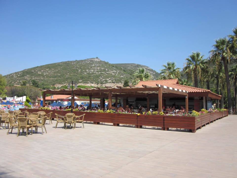 8 Kustur Club Holiday Village