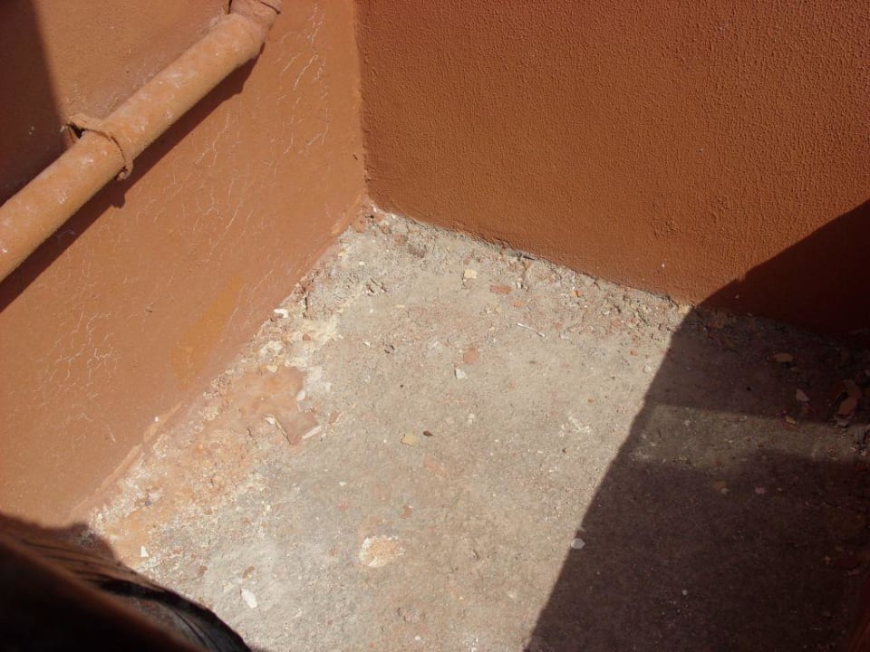 Direkt neben dem Balkon Club Turtas Beach Hotel