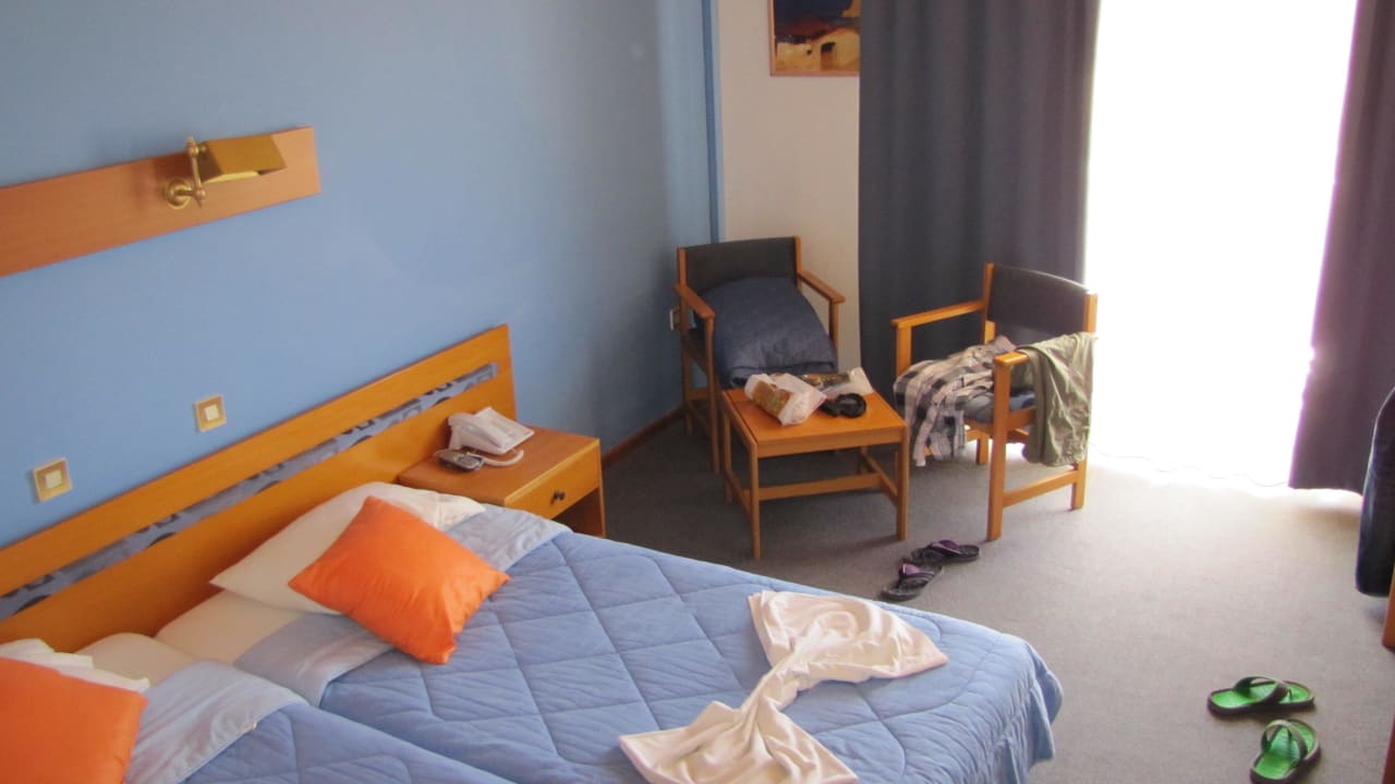 Unsere gemütliche Schlafstätte Irene Palace Beach Resort Club alltoura