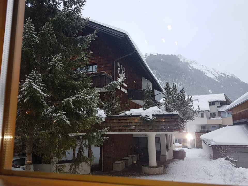 Ausblick aus einem Hotelfenster Hotel Olympia