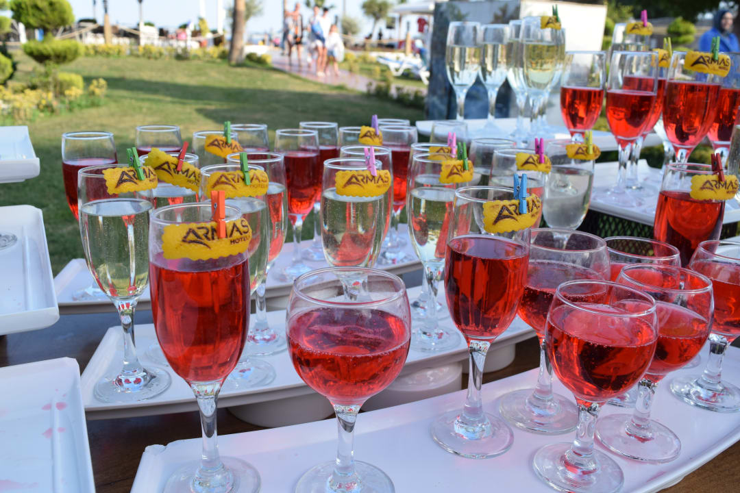 Gastro Armas Gül Beach