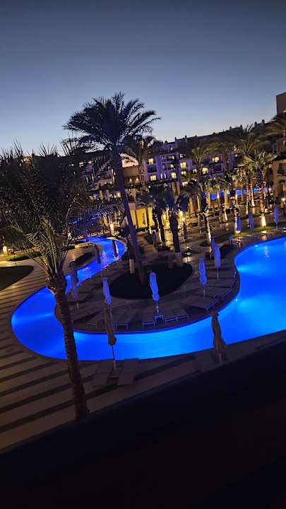 Pool Steigenberger Aqua Magic