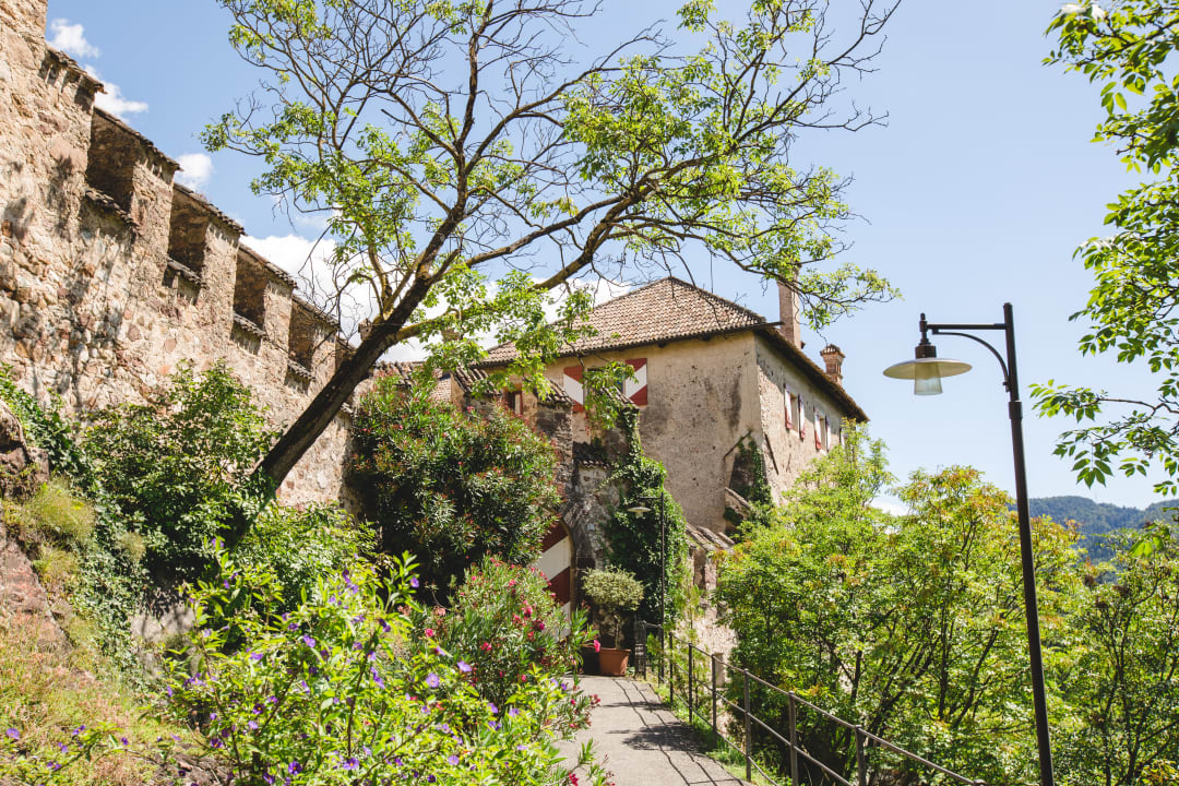 Außenansicht Hotel Schloss Wehrburg