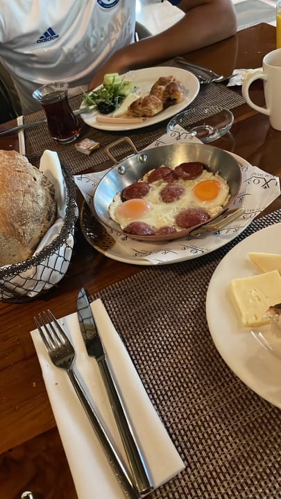 Gastro Rixos The Palm Hotel & Suites