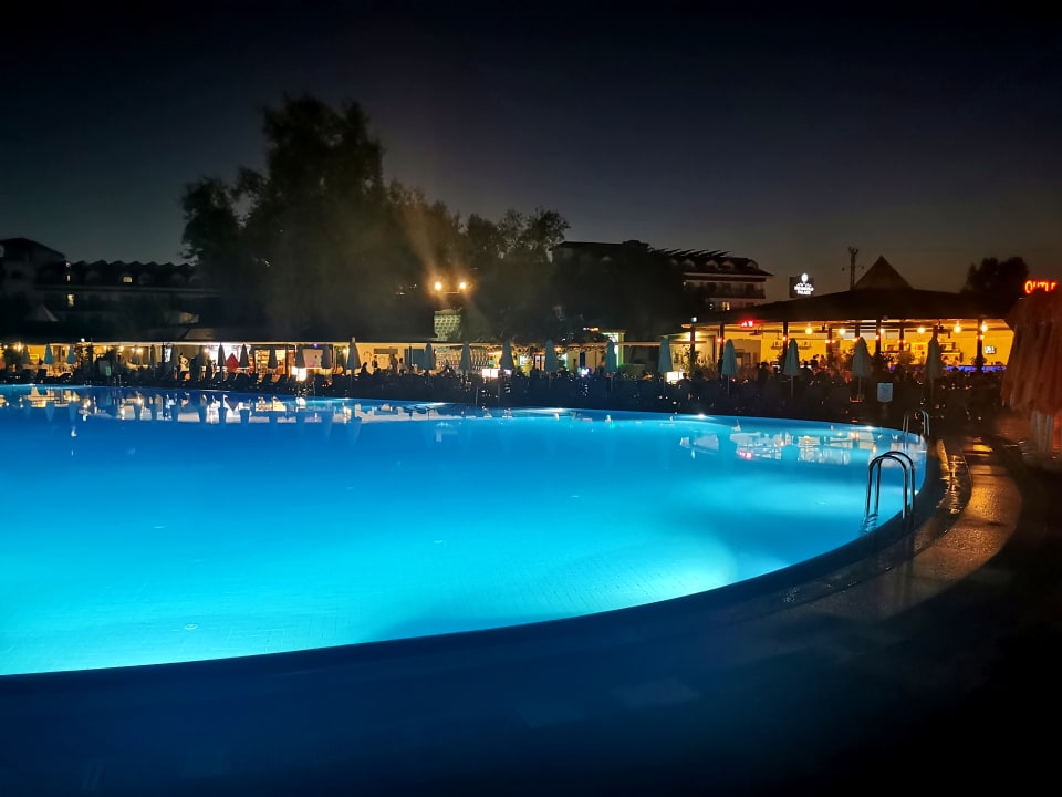 Pool VONRESORT Golden Beach