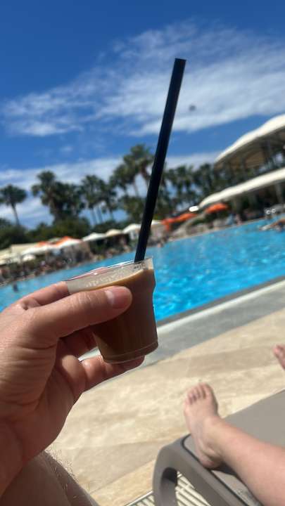 Pool VONRESORT Golden Coast