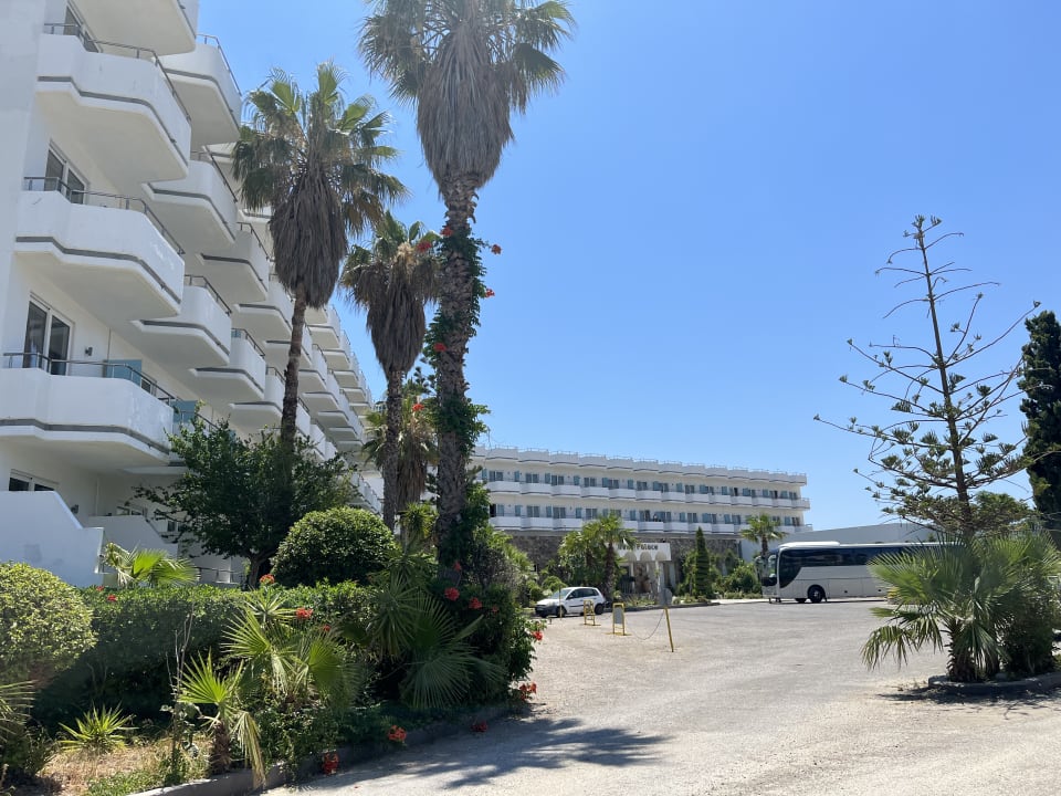 Außenansicht Irene Palace Beach Resort Club alltoura