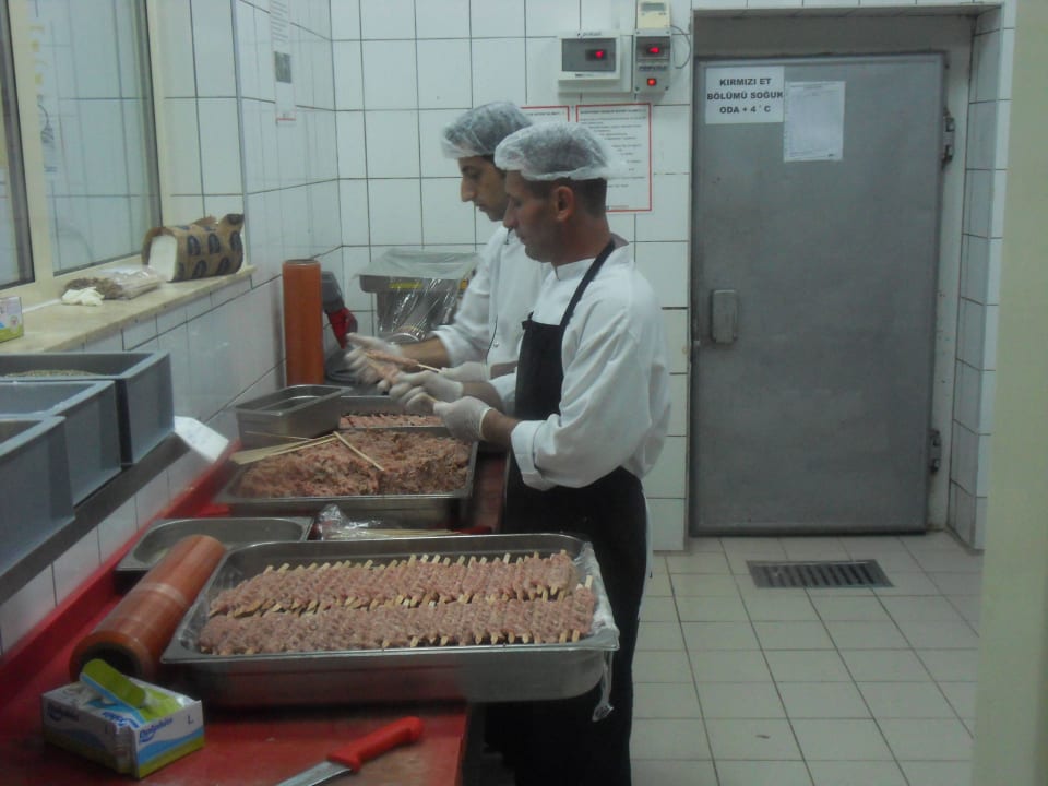 Hackspiesse Küche Horus Paradise Luxury Resort & Club