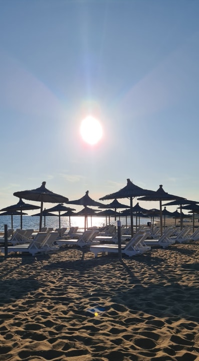 Strand Sandy Beach Resort