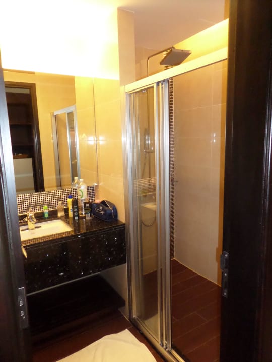 Bad March Hotel Pattaya