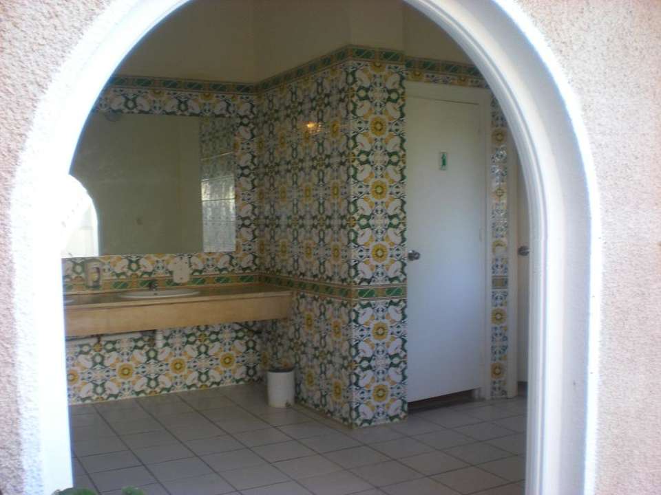 Sehr schön verzierte Toilette beim Pool Mahdia Beach & Aquapark