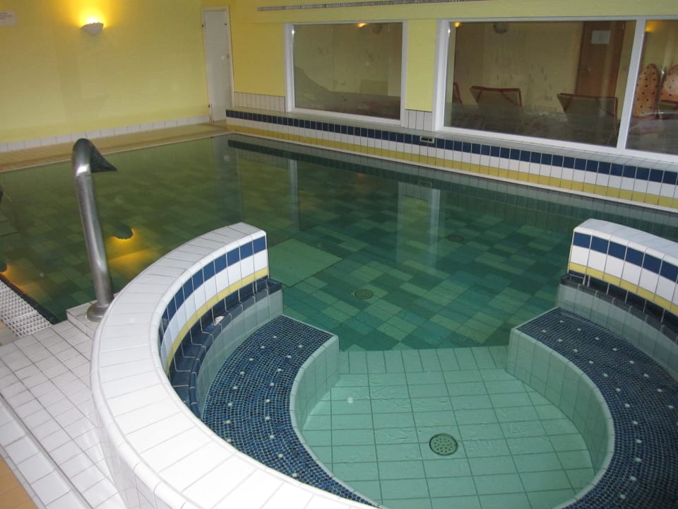 Innenpool Hotel Fährhaus
