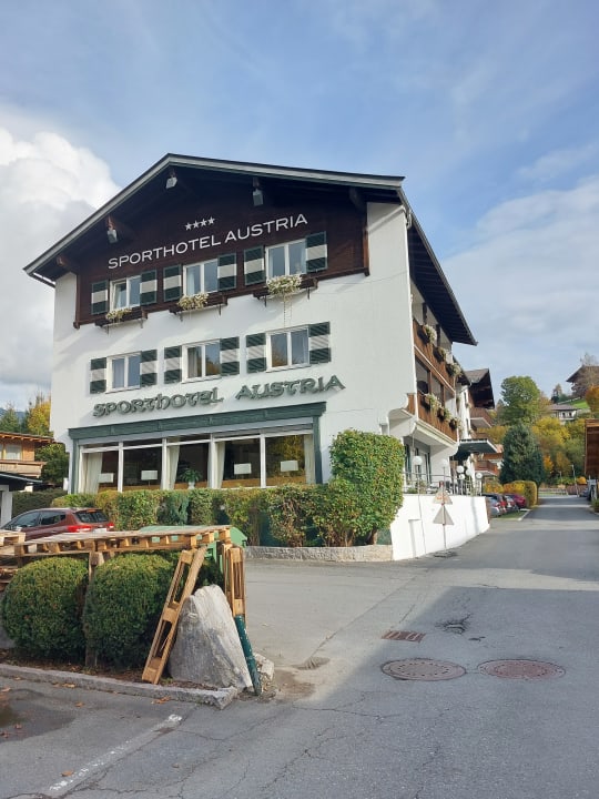 Außenansicht Sporthotel Austria