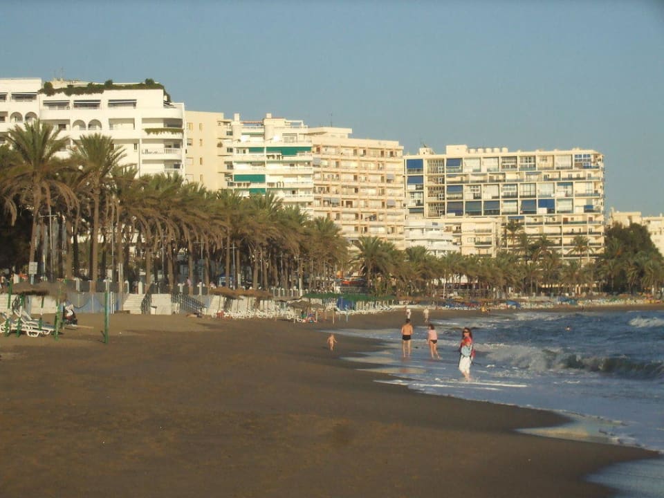 Strand(promenade) vor der Hapimag-Anlage Marbella Hapimag Resort Marbella