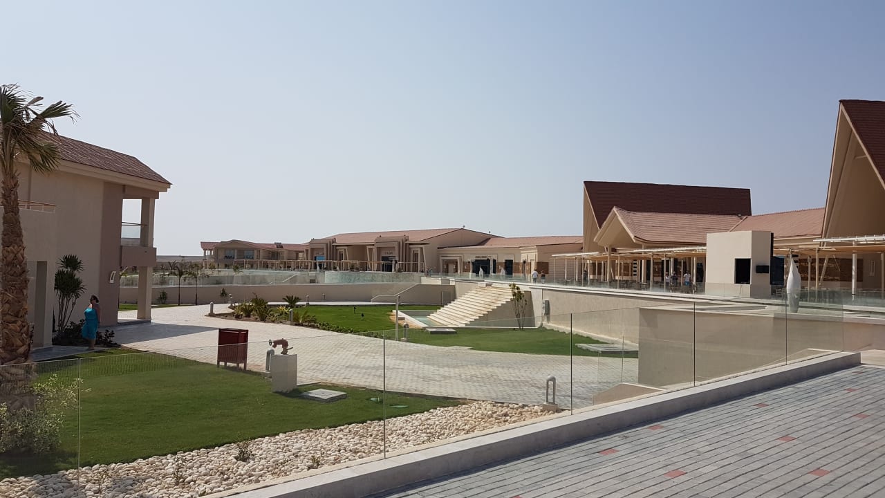 Außenansicht Pickalbatros Sea World Resort - Marsa Alam