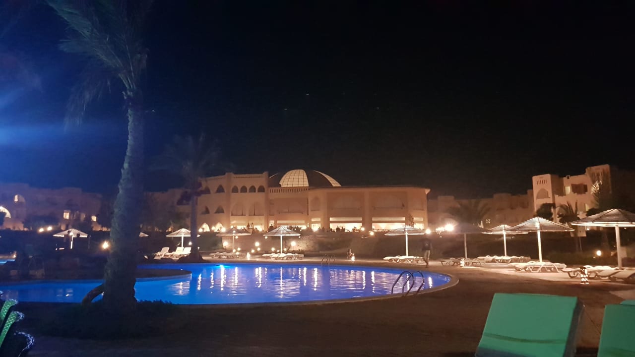 Pool Three Corners Equinox Beach Resort