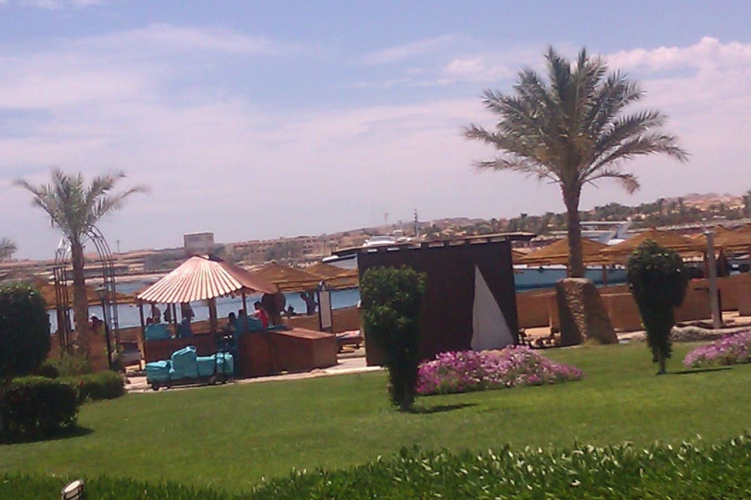 Blick zum Meer SUNRISE Royal Makadi Resort
