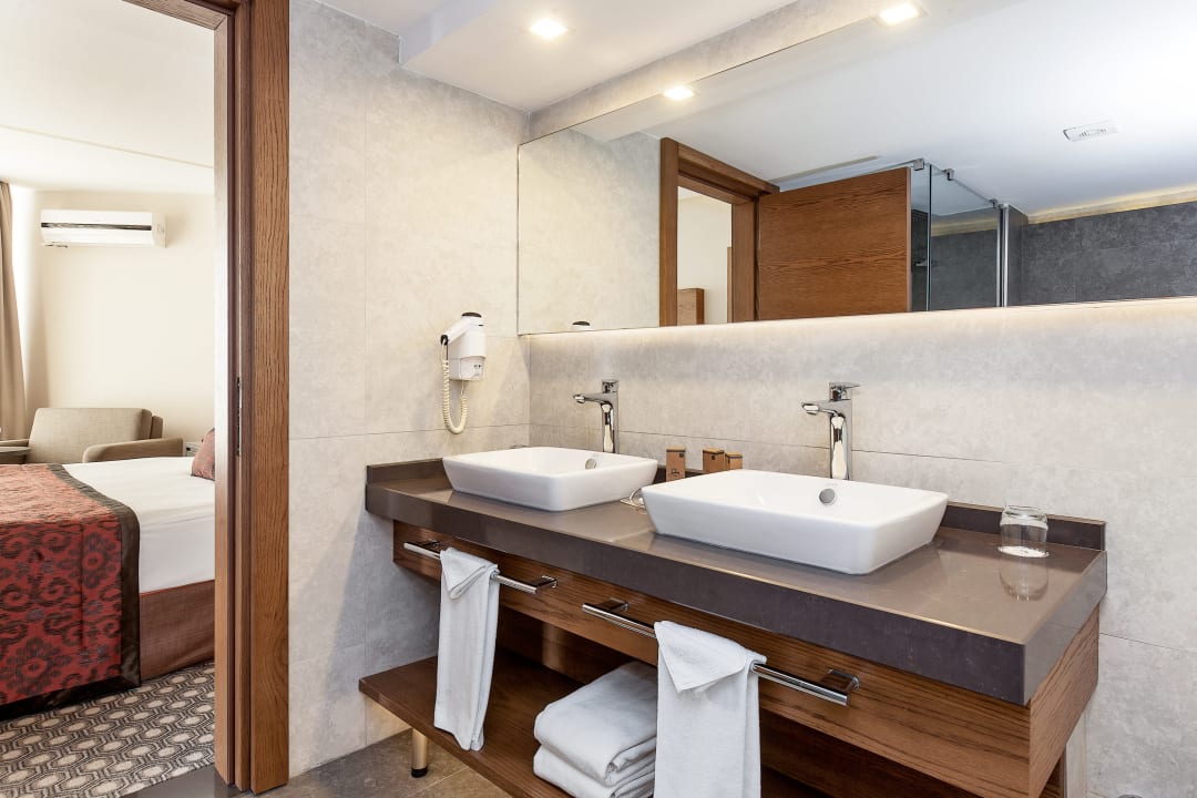 Zimmer Salamis Bay Conti Resort Hotel & Casino