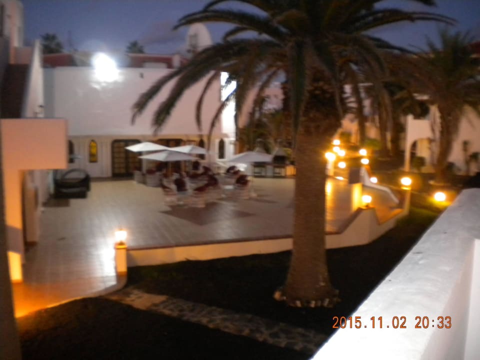 Innenhof vom Balkon aus Apartamentos Hesperia Bristol Playa