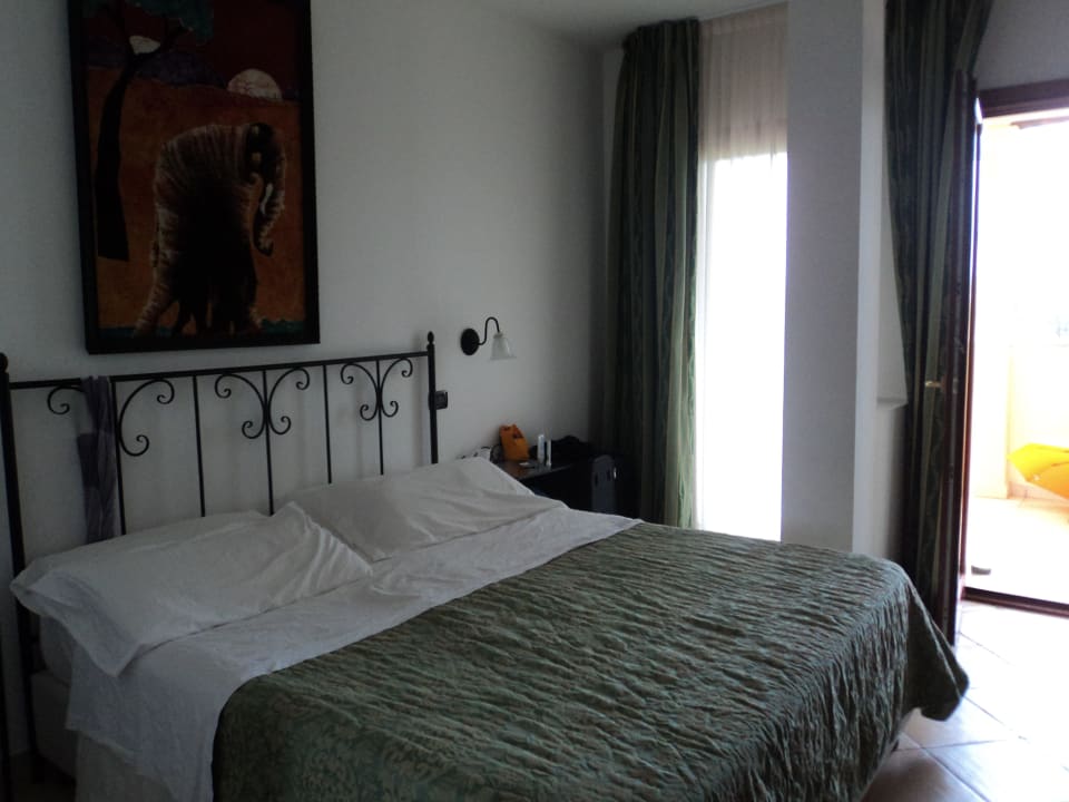 Schlafzimmer Blu Hotel Morisco