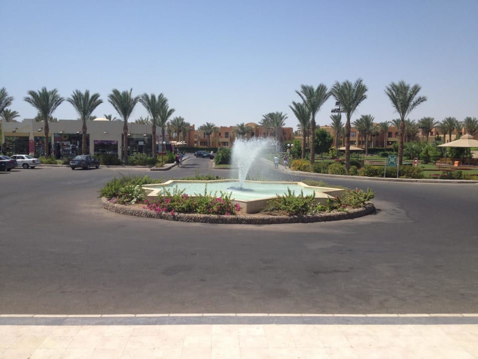 Vor dem Eingang  Stella Beach Resort & Spa Makadi Bay