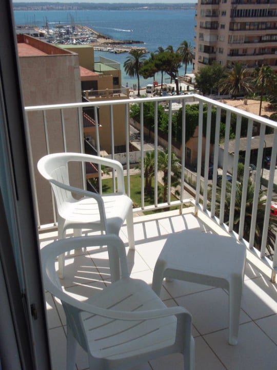 Zimmerbalkon mit Ausblick nach Playa de Palma BQ Apolo Hotel
