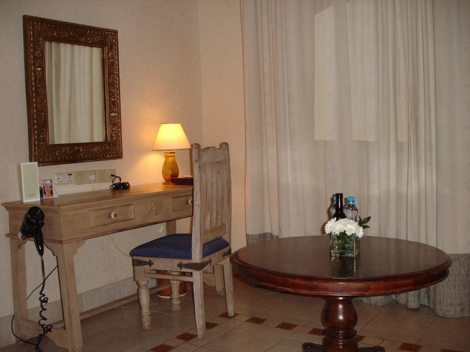 Schreibtisch Columbia Beach Resort