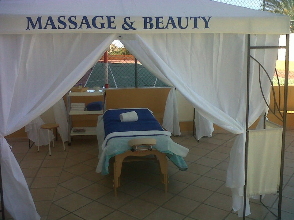 Unser Massage & Beauty Zelt Chatur Playa Real Resort