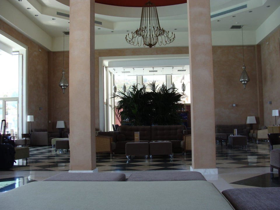 Lobby Atlantica Belvedere Resort