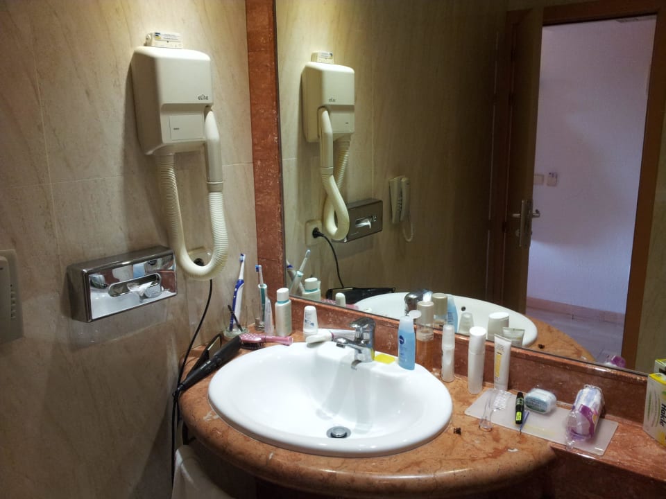 Badzimmer Iberostar Waves Playa de Muro