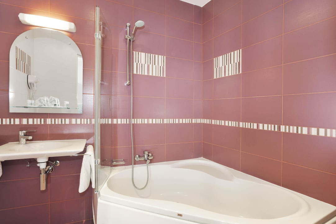 Salle de bain A L'hotel Des Roys