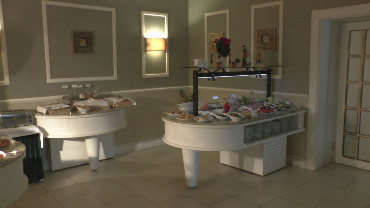 Frühstück Grand Hotel & SPA Primoretz